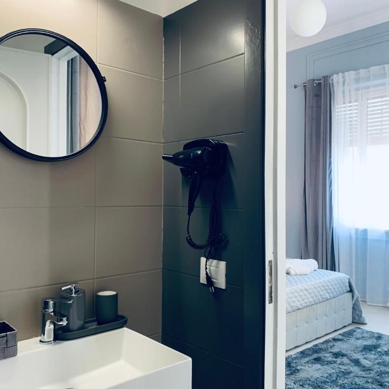 B&B Ungheria Ottantaquattro - Camera Matrimoniale con Bagno Privato - 8