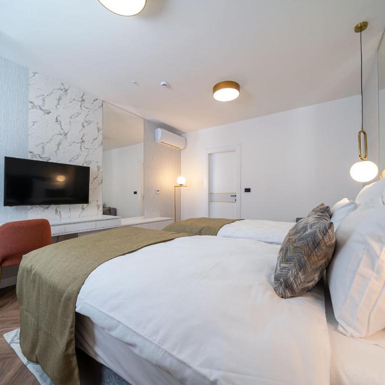 Hotel Millennium by Aycon - Dvokrevetna Soba s Pomoćnim Ležajem - 6