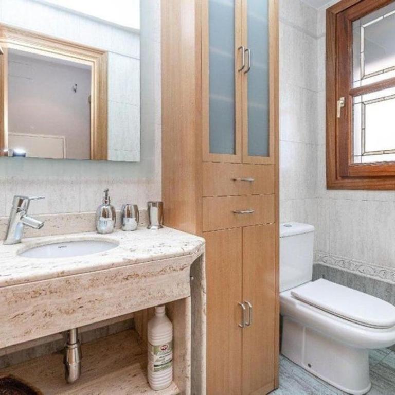 Casa Gallito, By DaiMar - Three-Bedroom House - 6