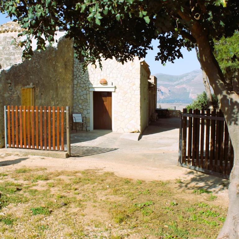 Ai piedi di Cofano - Chalet con 1 Camera da Letto - 13