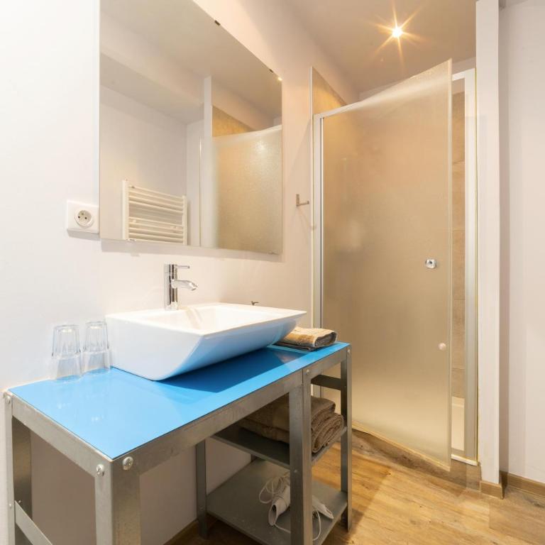 Maison Mondrian - Doppelzimmer mit eigenem Bad - 4