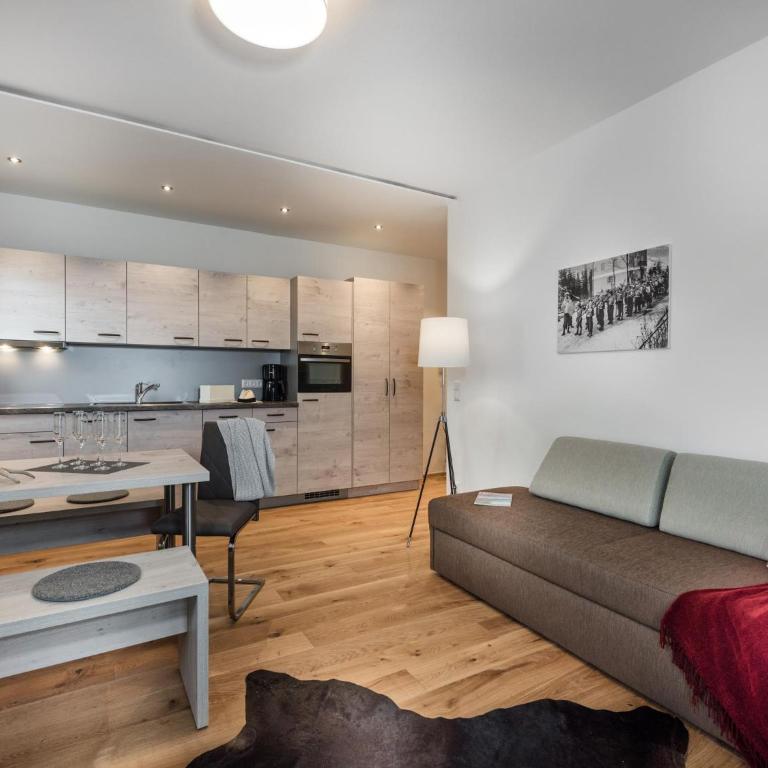Ladinger, Landhaus - Apartment mit Terrasse - 4