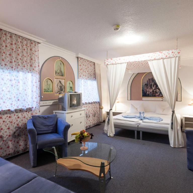 Schlossrestaurant Neuschwanstein - Doppelzimmer mit Bad - 2