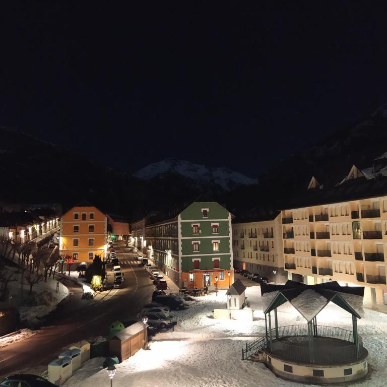 Apartamento de montaña "Nueva Canfranc" - Apartment with Mountain View - 22