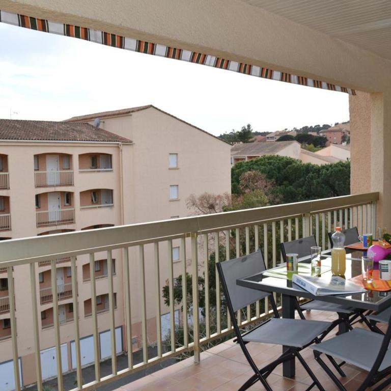 Appartement à Sainte-Maxime: 3 Pièces, Terrasse, Piscine, Clim, Proche Plage - FR-1-226-340 - Apartment (6 Erwachsene) - 8