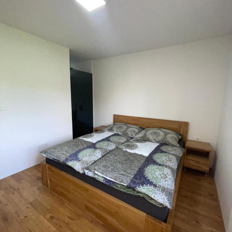 Schöne Gartenwohnung mit Carport und Terrasse! - Apartment mit 2 Schlafzimmern - 10