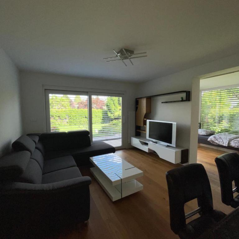 Schöne Gartenwohnung mit Carport und Terrasse! - Apartment mit 2 Schlafzimmern - 5