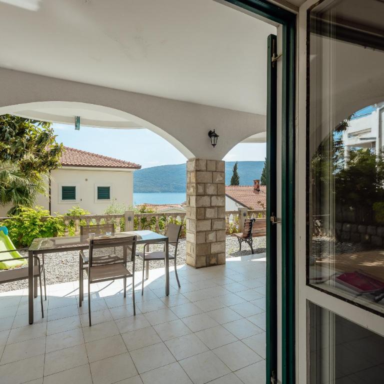 Apartmani Divna - One-Bedroom Apartment - 6