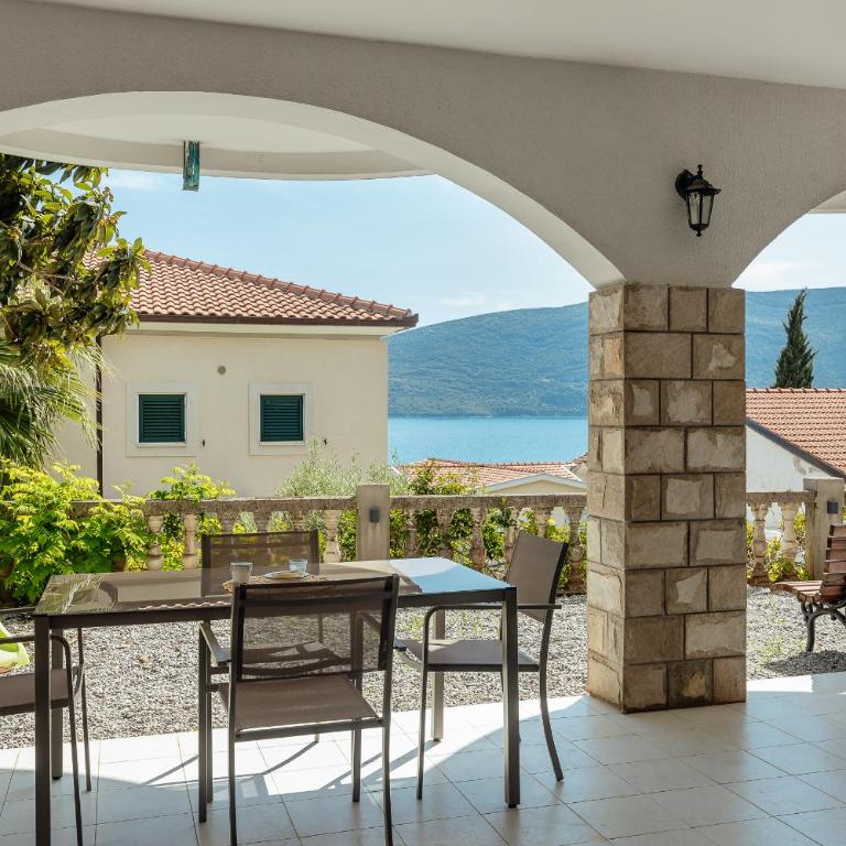 Apartmani Divna - One-Bedroom Apartment - 17