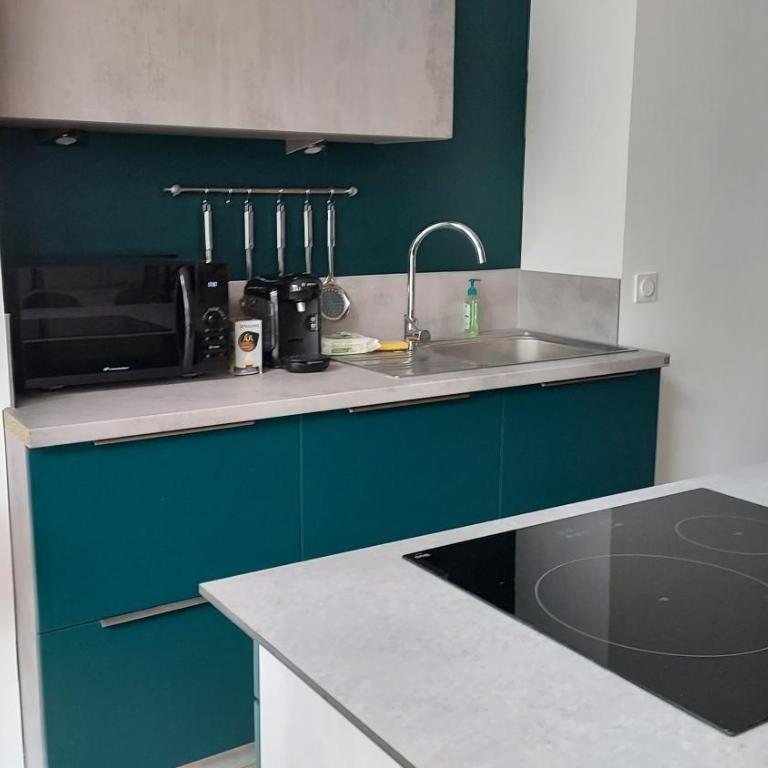 Louisa - One-Bedroom Apartment - 7