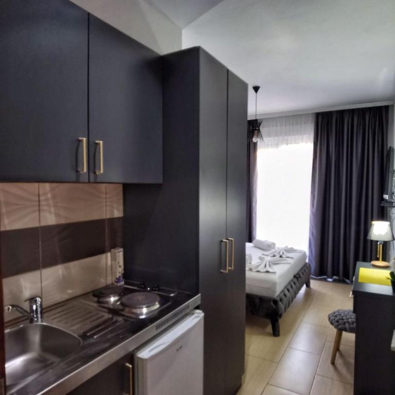 MD APARTMENTS - Deluks Dvokrevetna Soba sa Bračnim Krevetom - 3