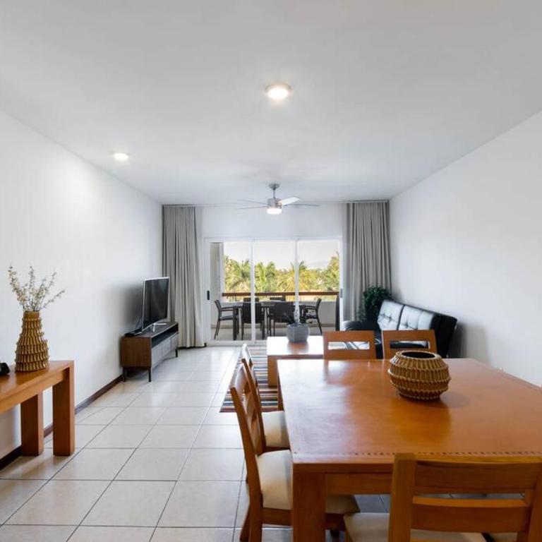 Exclusivo departamento en la zona dorada - Two-Bedroom Apartment - 1