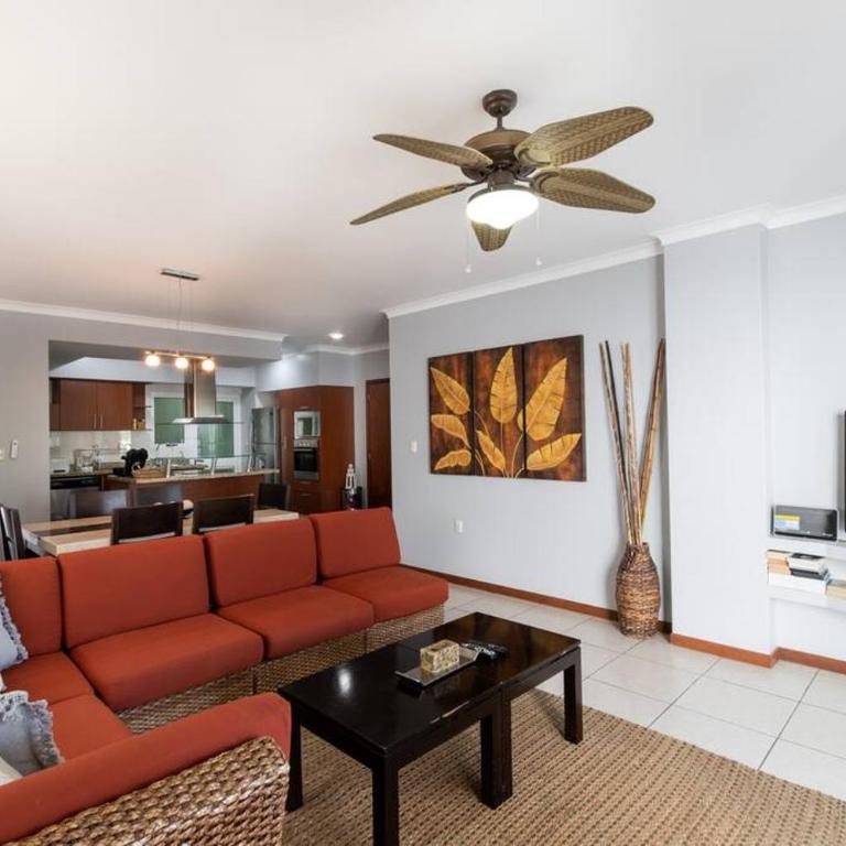 Hermoso dpto. con alberca en Mzt dentro de fraccionamiento - Two-Bedroom Apartment - 10