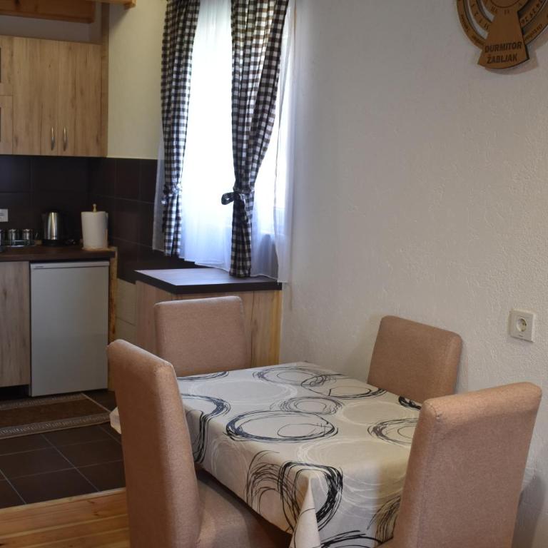 Apartments Avramovic - Bungalow - Two-Bedroom Apartment - 15