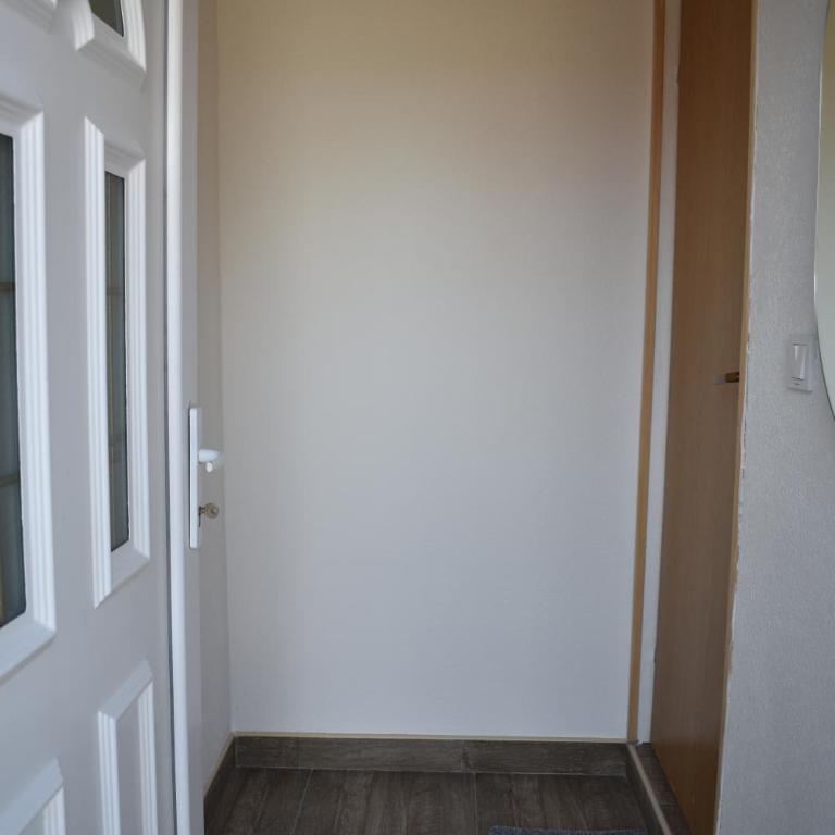 Apartments Avramovic - Bungalow - Two-Bedroom Apartment - 26