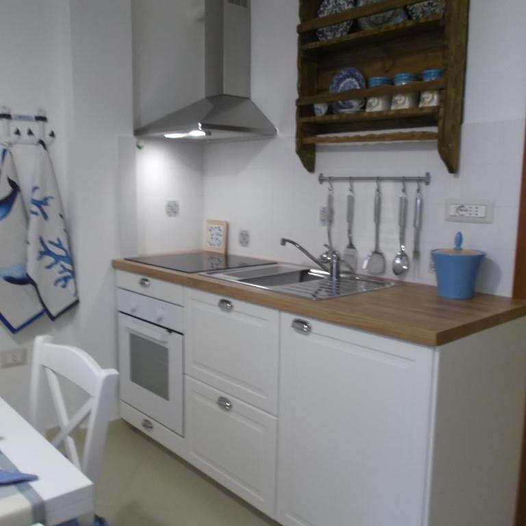 L'Ancora suite - One-Bedroom Apartment - 5