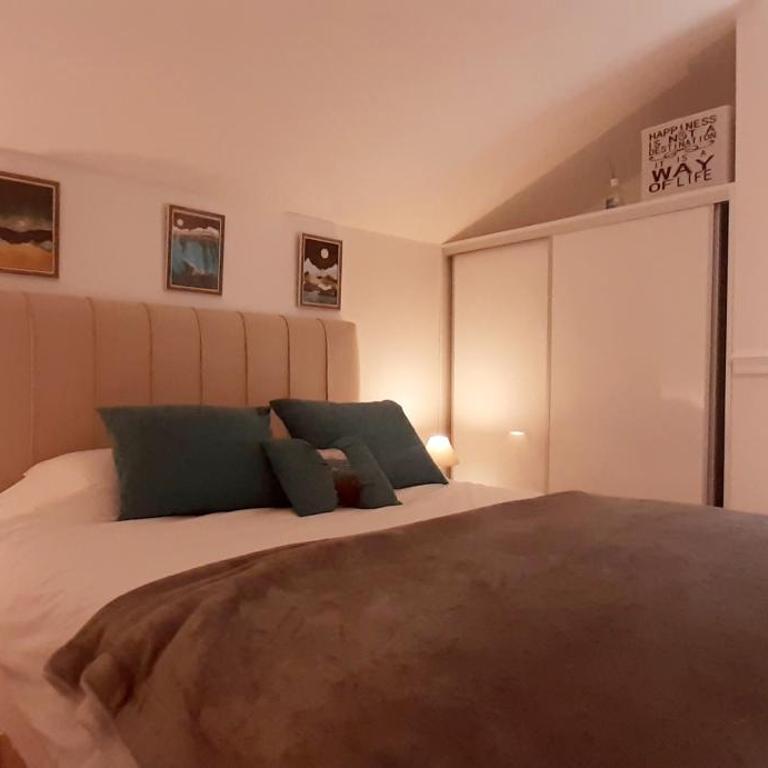 Apartments Boka Blue Dobrota Kotor - Penthaus Apartman - 18