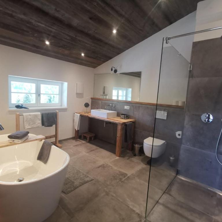 Kräuterhof Chalets - Chalet mit 3 Schlafzimmern - 6