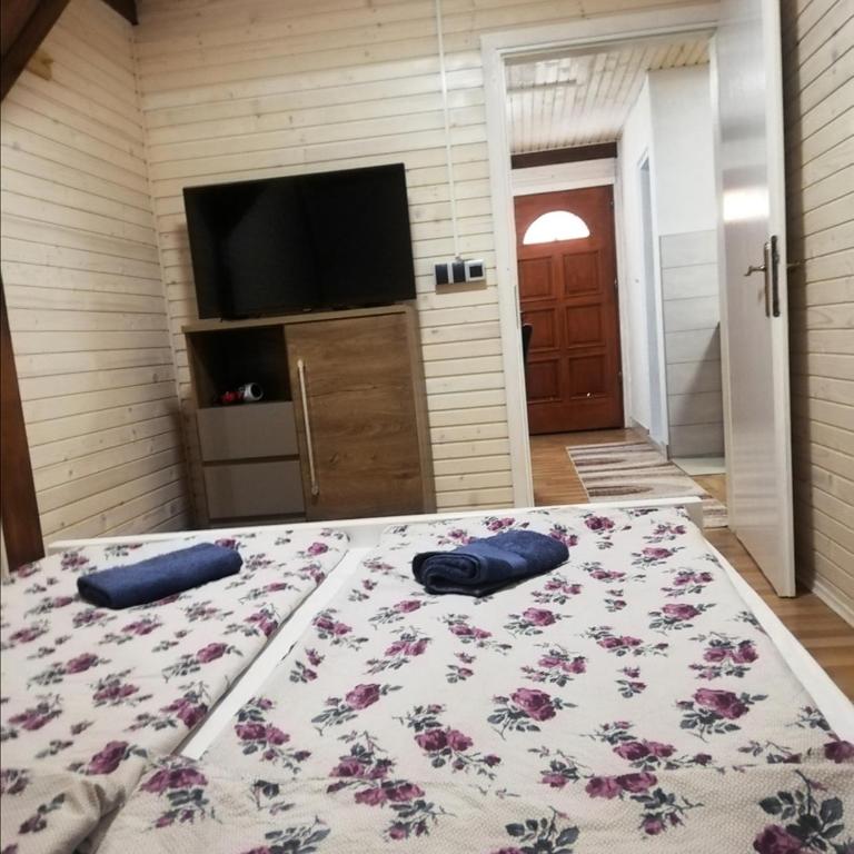 Flora&Fauna - Two-Bedroom House - 2