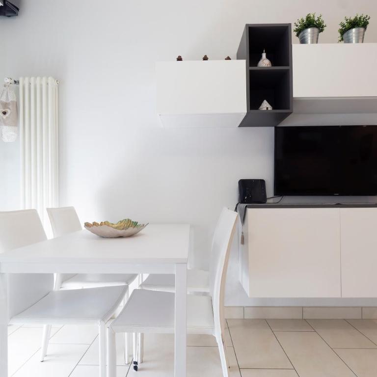 GetTheKey Pasubio Apartment - One-Bedroom Apartment - 7