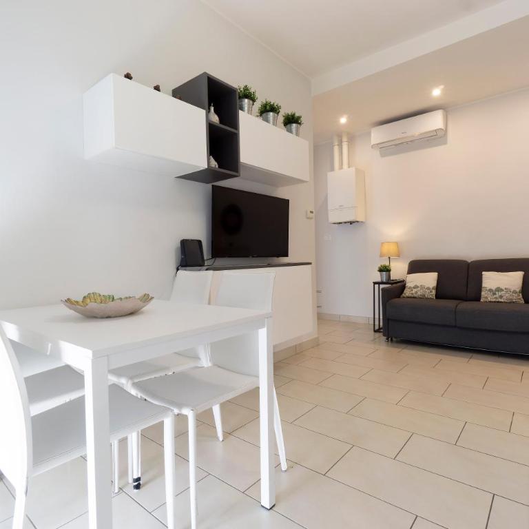 GetTheKey Pasubio Apartment - One-Bedroom Apartment - 12