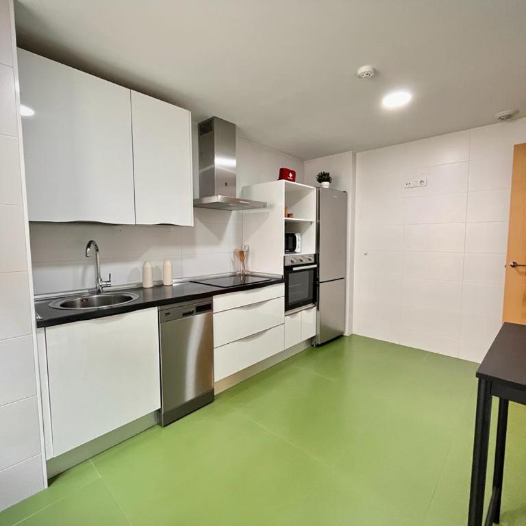 AtuaireHome Cordón 2 piso en centro histórico parking incluido - Apartamento de 2 dormitorios - 19