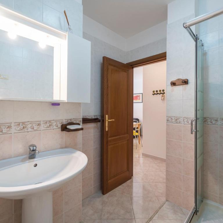 Milka Apartment - Appartamento con 1 Camera da Letto e Balcone - 9