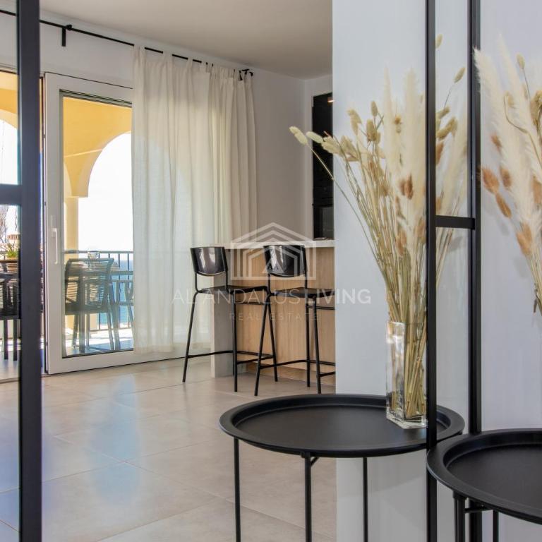 Panoramic sea views and direct access to the beach from the community in Torrenueva (La Cala de Mijas) - Apartamento de 2 dormitorios - 15