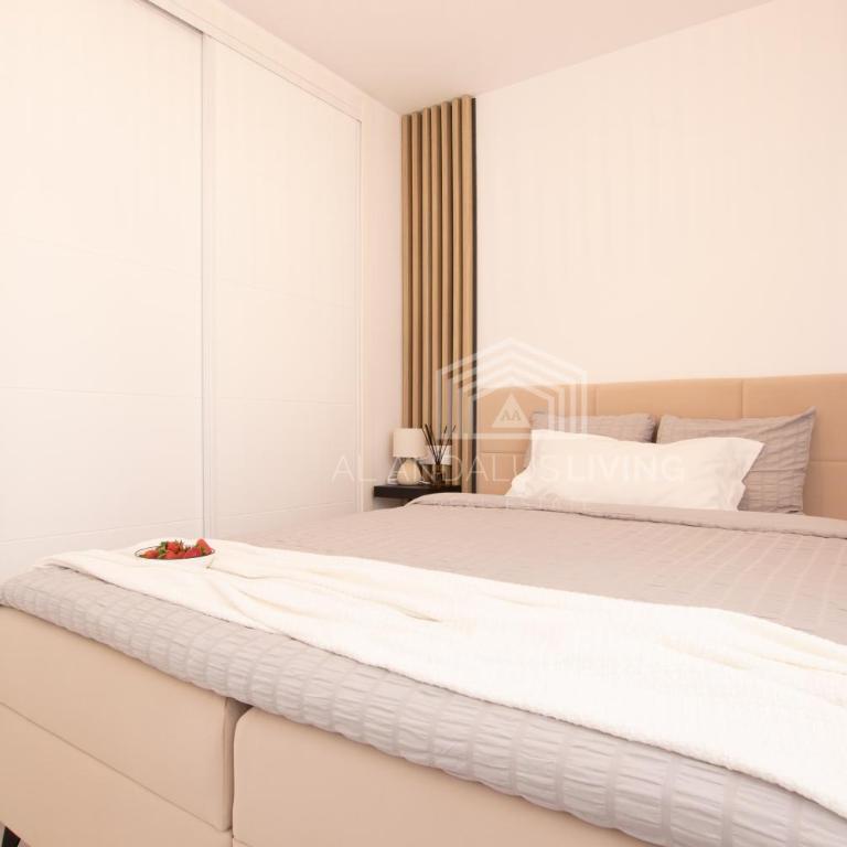 Panoramic sea views and direct access to the beach from the community in Torrenueva (La Cala de Mijas) - Apartamento de 2 dormitorios - 21