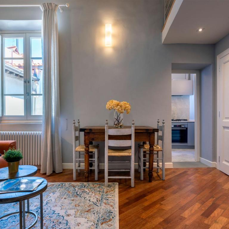 Genteel Home Piazza Pitti Florence - Appartamento con 2 Camere da Letto - 3