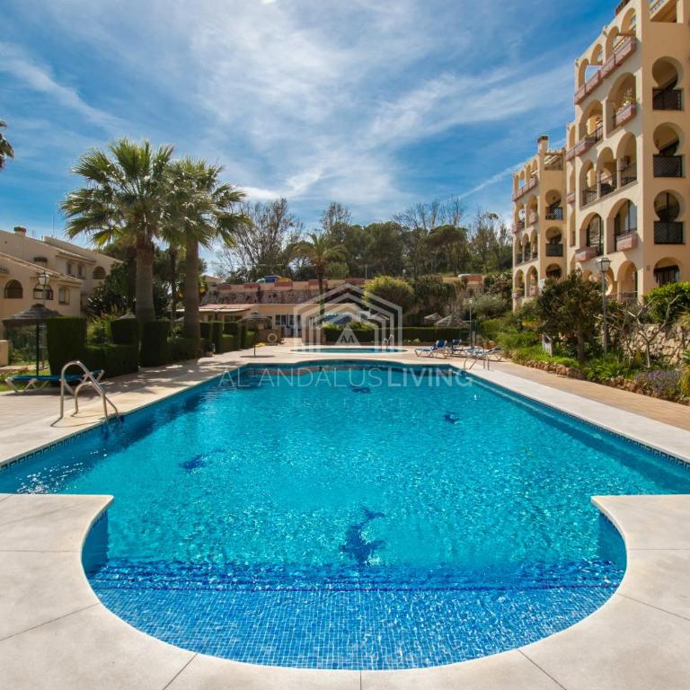 Panoramic sea views and direct access to the beach from the community in Torrenueva (La Cala de Mijas) - Apartamento de 2 dormitorios - 24