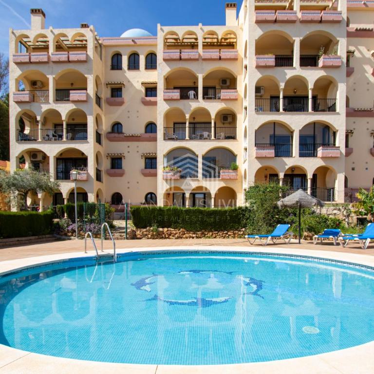 Contemporary loft style apartment with amazing sea views and with direct access to the beach from the community - Apartamento de 2 dormitorios - 7