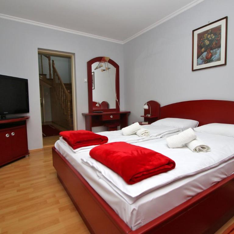 Šumski raj - Three-Bedroom Villa - 43