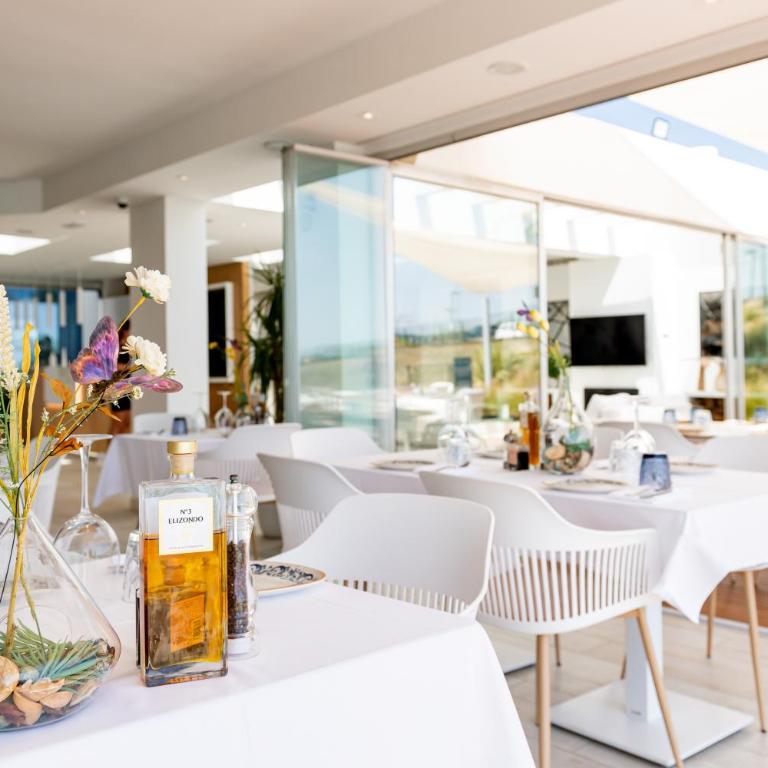 Alcazaba Lagoon Apartment with Private Beach, Pools, Gym, Sauna, Hot Tub & Fully Equipped Kitchen - Apartamento de 2 dormitorios - 43