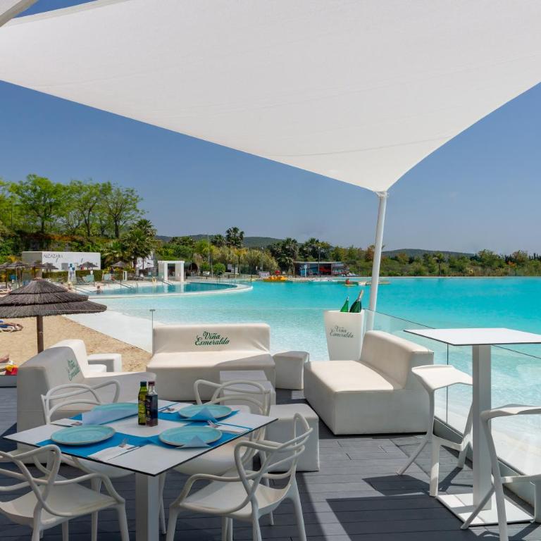 Alcazaba Lagoon Apartment with Private Beach, Pools, Gym, Sauna, Hot Tub & Fully Equipped Kitchen - Apartamento de 2 dormitorios - 37