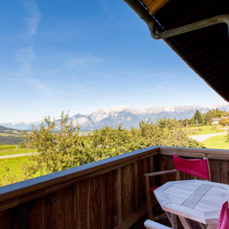 Apartment Wiesenhof - NATUR & WEITBLICK über Innsbruck - Ladestation für Elektroautos - Deluxe Apartment - 16