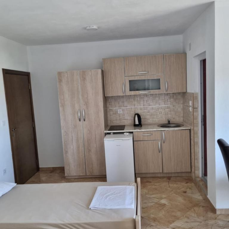 Apartmani Ani - One-Bedroom Apartment - 4