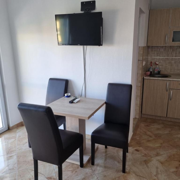 Apartmani Ani - One-Bedroom Apartment - 11