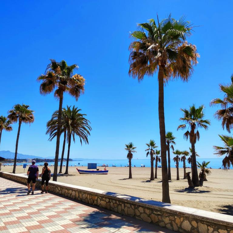 Alcazaba Lagoon Apartment with Private Beach, Pools, Gym, Sauna, Hot Tub & Fully Equipped Kitchen - Apartamento de 2 dormitorios - 71