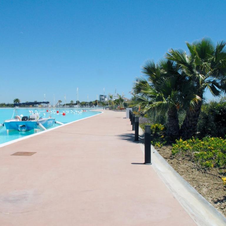 Alcazaba Lagoon Apartment with Private Beach, Pools, Gym, Sauna, Hot Tub & Fully Equipped Kitchen - Apartamento de 2 dormitorios - 59
