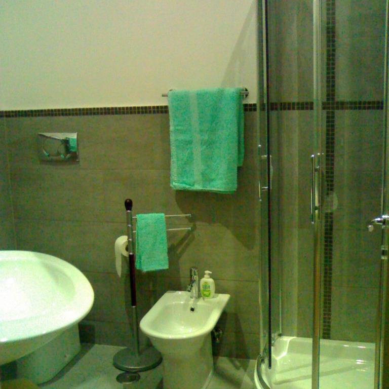 Boezio43B&B - Camera Tripla con Bagno in Comune - 21
