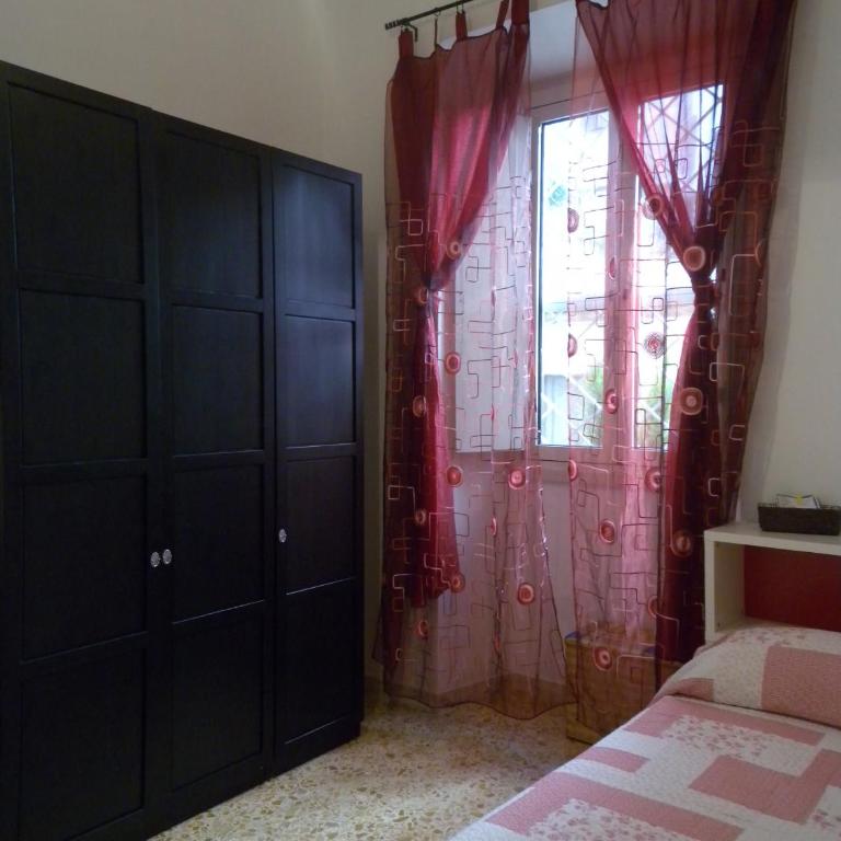 Boezio43B&B - Camera Singola con Bagno in Comune - 8