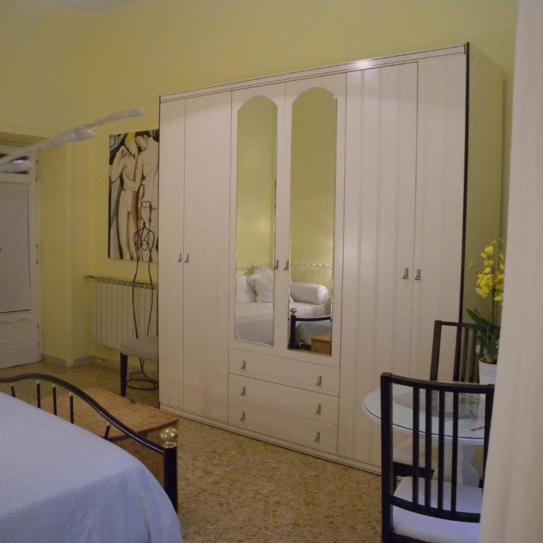 Boezio43B&B - Camera Tripla con Bagno in Comune - 23