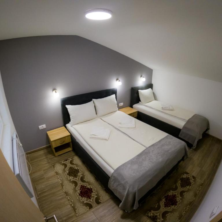 S&M Apartmani - Apartment - 9