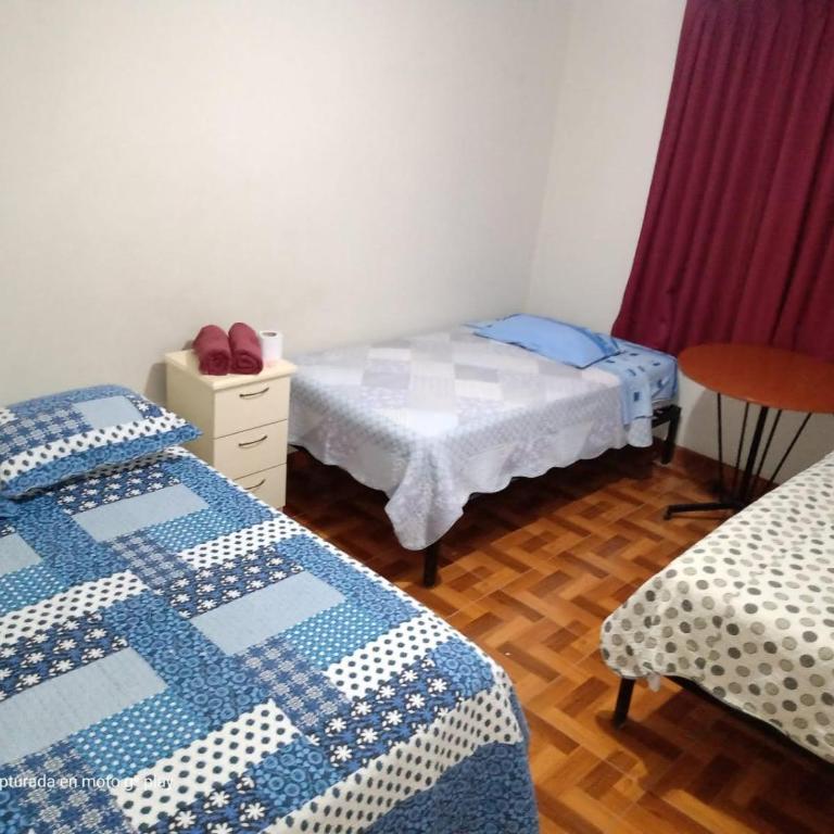 Hostal Kmr - Habitación Triple con ducha - 4