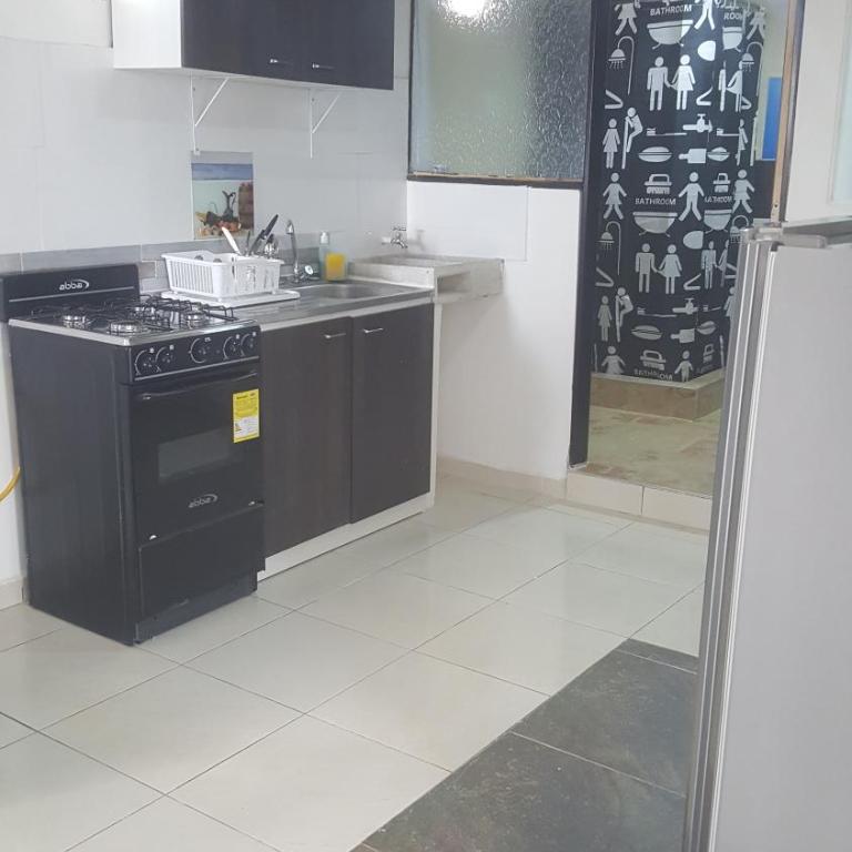 cerca aeropuerto embajada EEUU fotos huellas visa - Apartamento de 1 dormitorio - 14