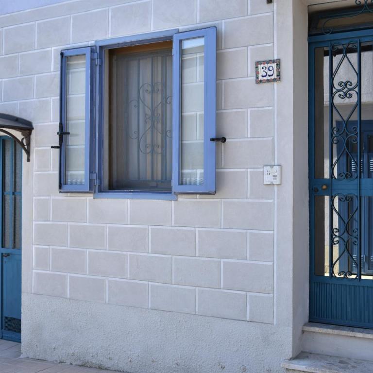 A CASA DI ANNA - Appartamento con 2 Camere da Letto - 3