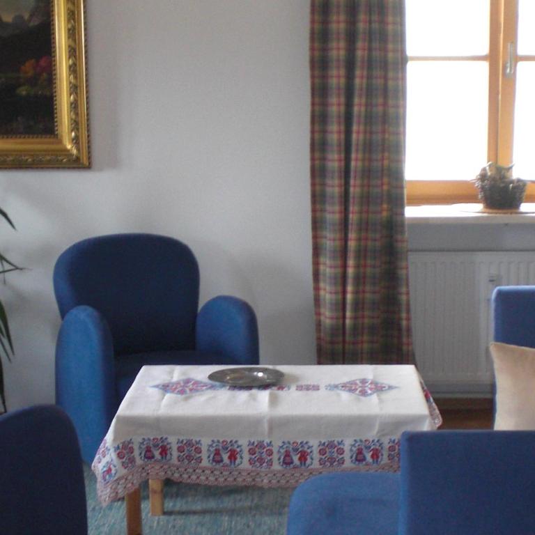 Ferienwohnung Ernst - Apartment with Mountain View - 2