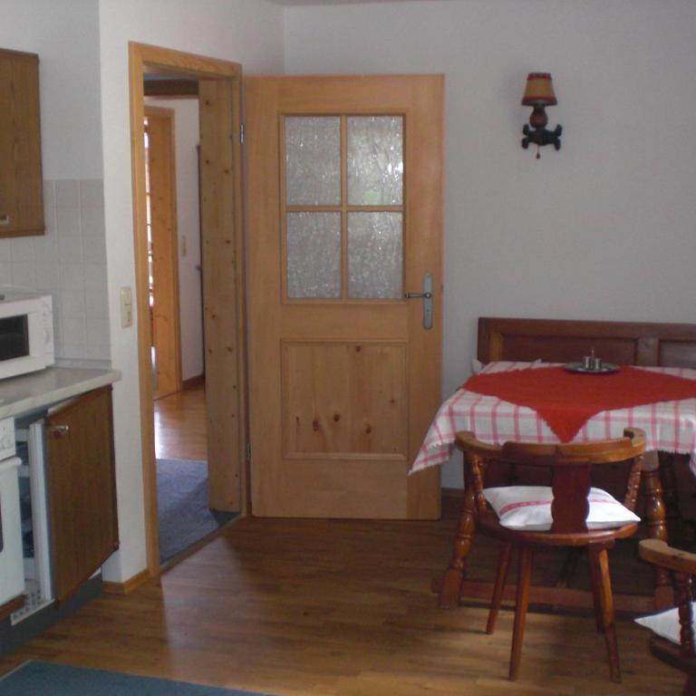 Ferienwohnung Ernst - Apartment with Mountain View - 4