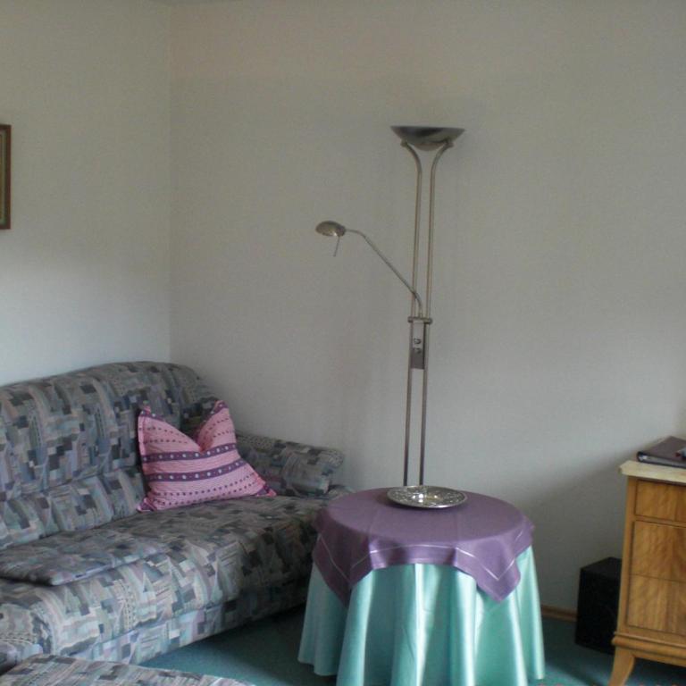 Ferienwohnung Ernst - Apartment with Balcony - 2